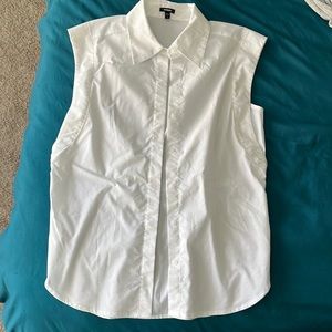 Women’s Small White Blouse